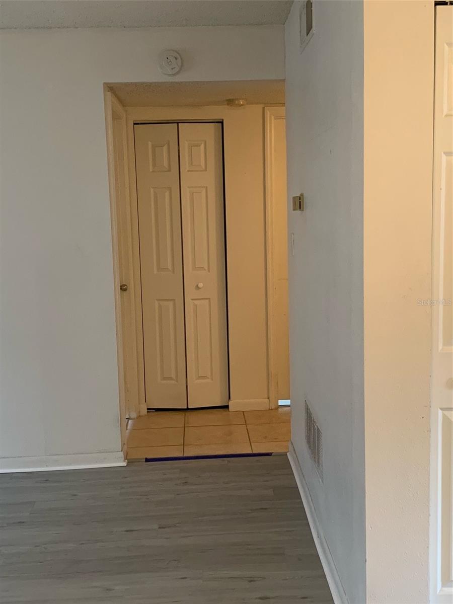 12403 HIBISCUS OAK PL #202, TAMPA, FL — photo 21