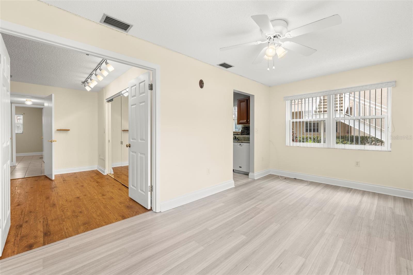 10038 62ND TER N #1, ST PETERSBURG, FL — photo 13