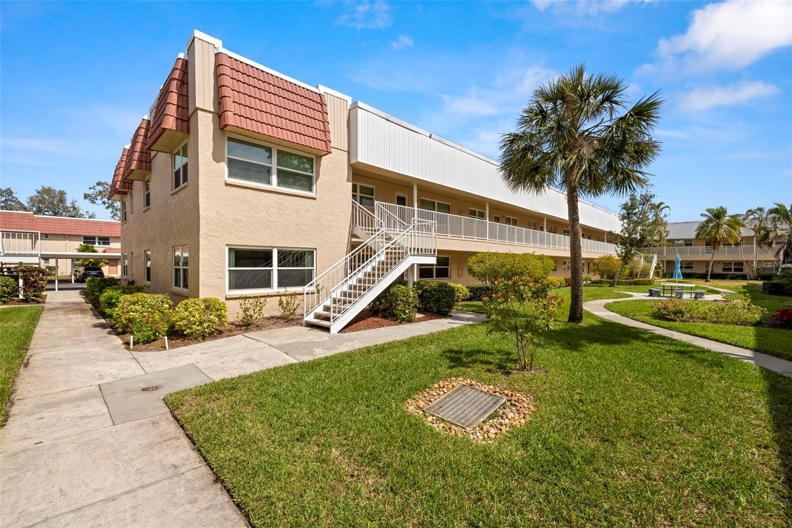10038 62ND TER N #1, ST PETERSBURG, FL — photo 38