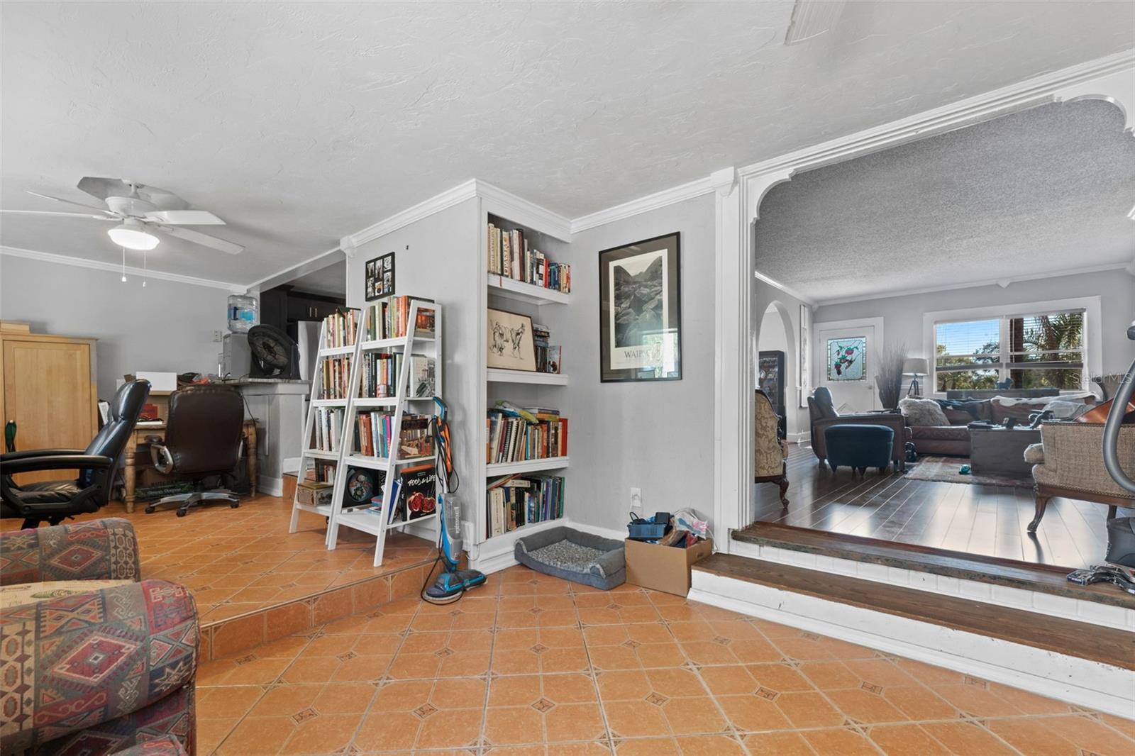 681 JASMINE WAY S, ST PETERSBURG, FL — photo 14