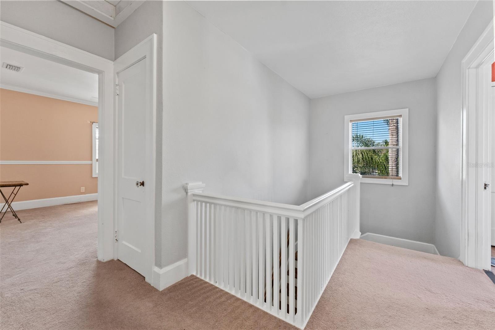 681 JASMINE WAY S, ST PETERSBURG, FL — photo 19