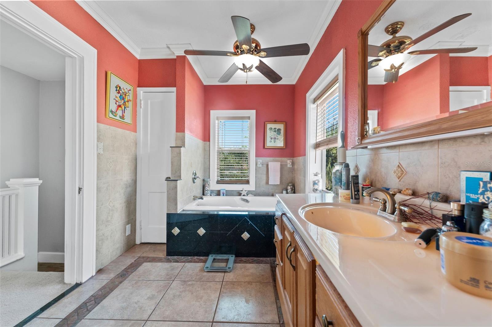 681 JASMINE WAY S, ST PETERSBURG, FL — photo 22
