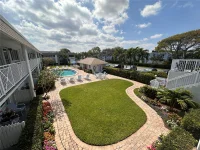 1001 NE 8TH AVE #209 — photo 9