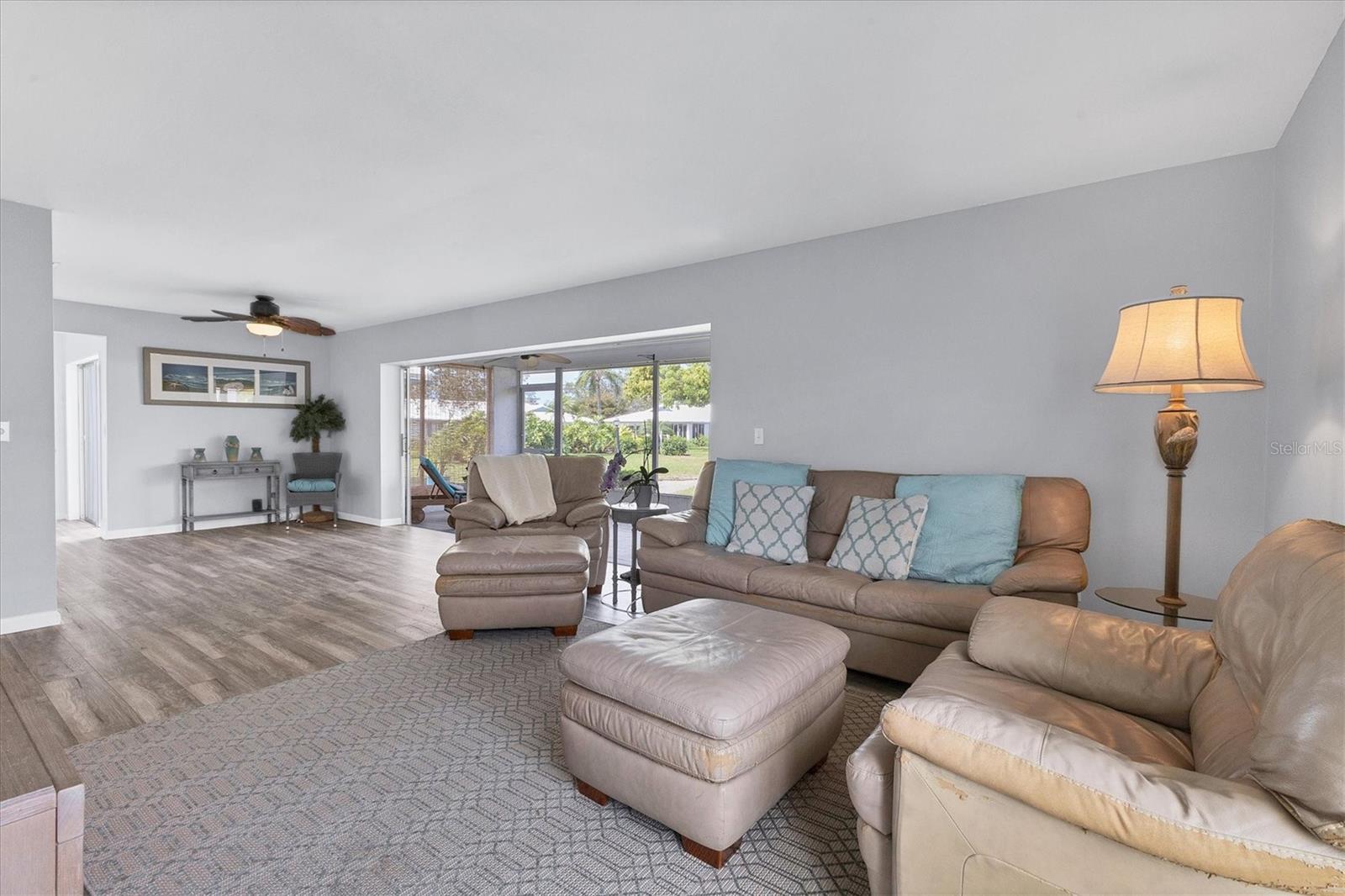 7402 8TH AVE W, BRADENTON, FL — photo 9