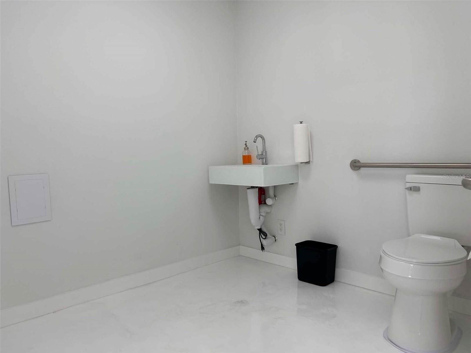 1558 4TH ST #104, SARASOTA, FL — photo 19