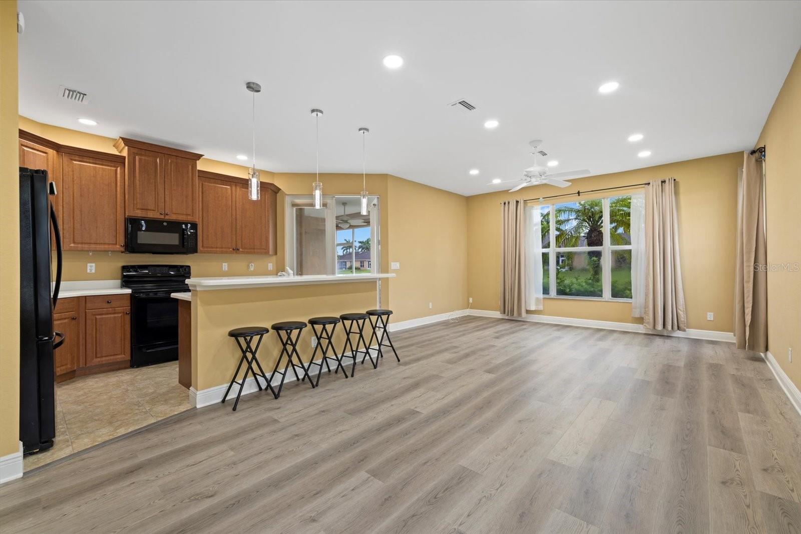 4331 TURNBERRY CIR, NORTH PORT, FL — photo 5