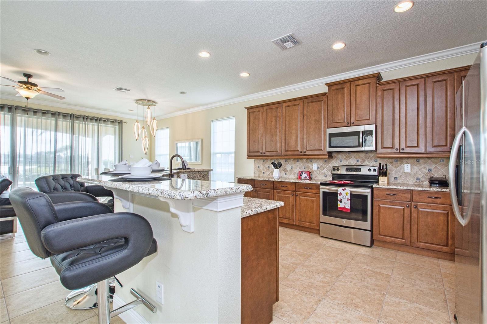 7824 LOXAHATCHEE CT, REUNION, FL — photo 13