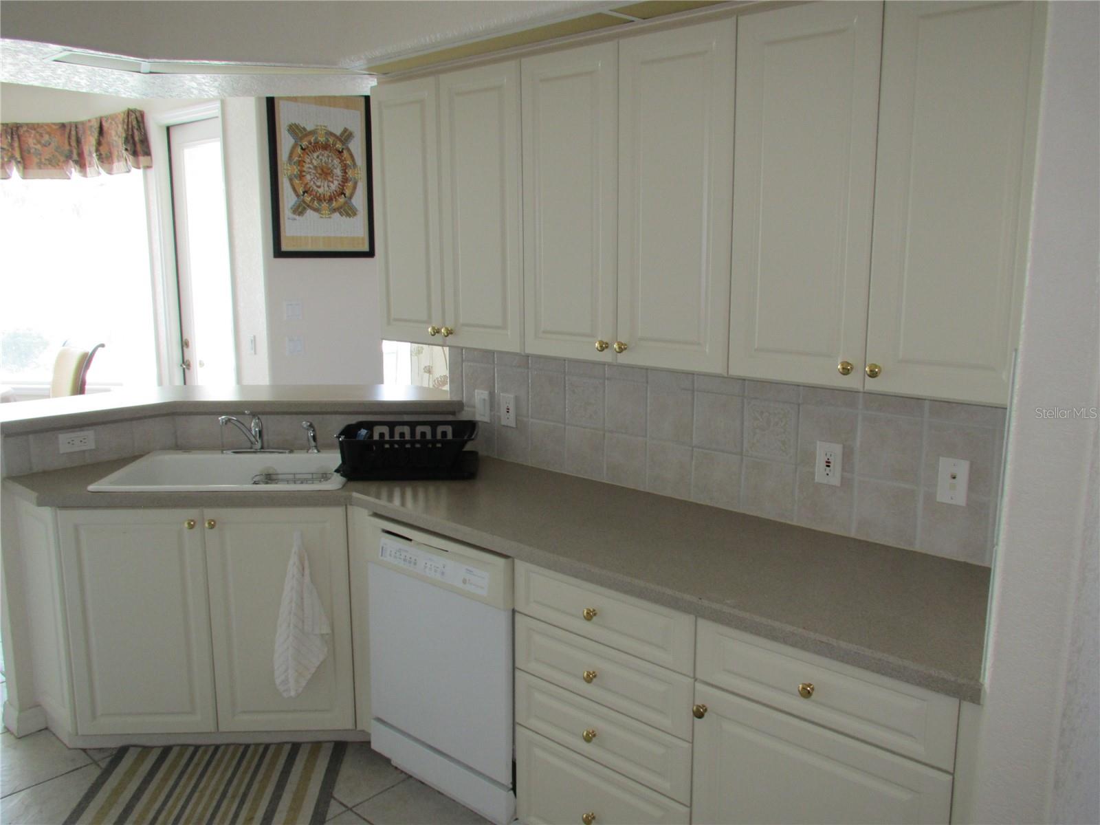 23404 PEACHLAND BLVD, PORT CHARLOTTE, FL — photo 9