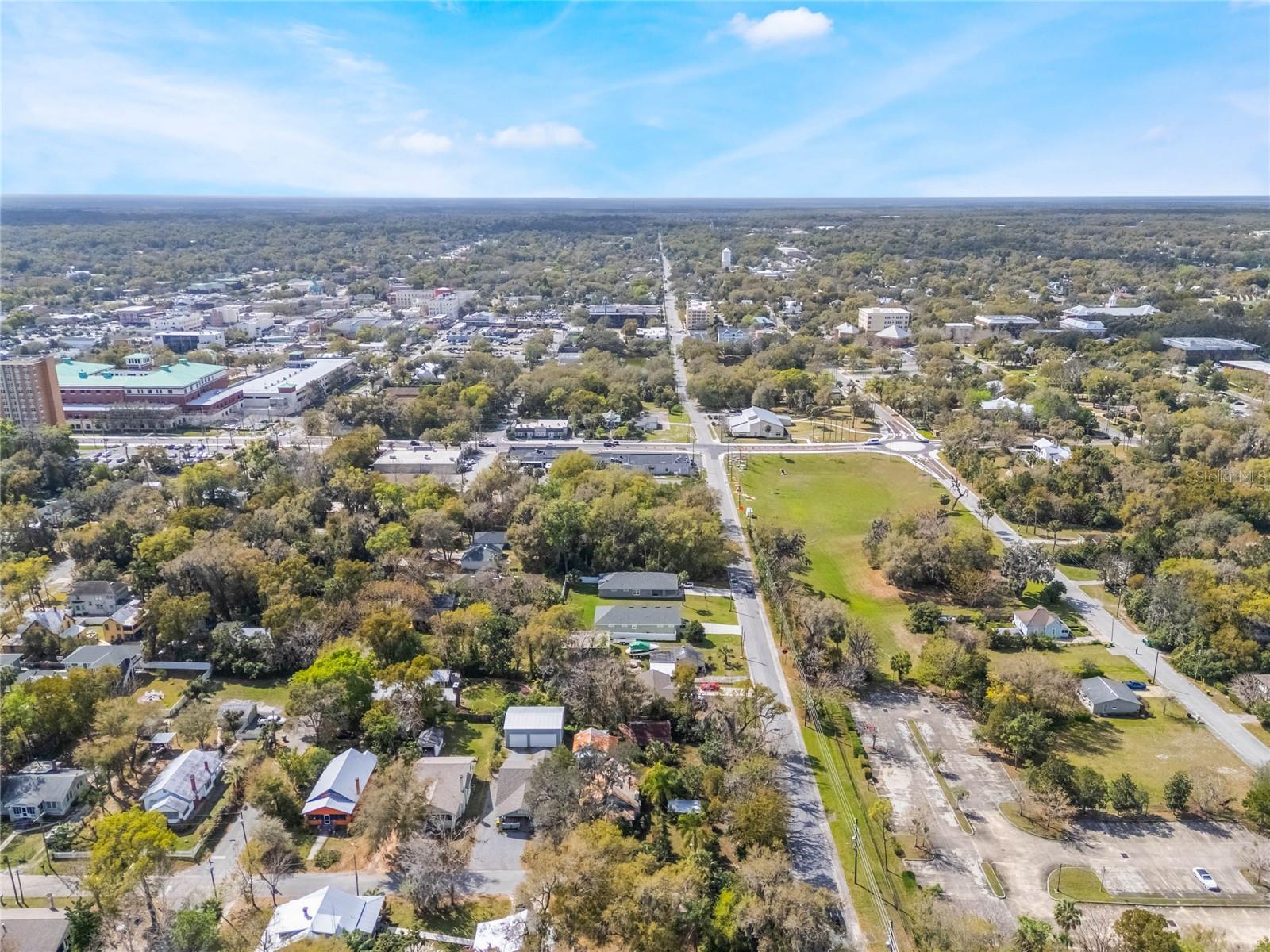 330 E WISCONSIN AVE, DELAND, FL — photo 9