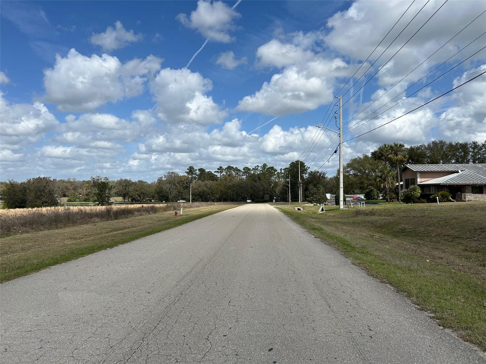 NW 104TH TER, ALACHUA, FL — photo 2