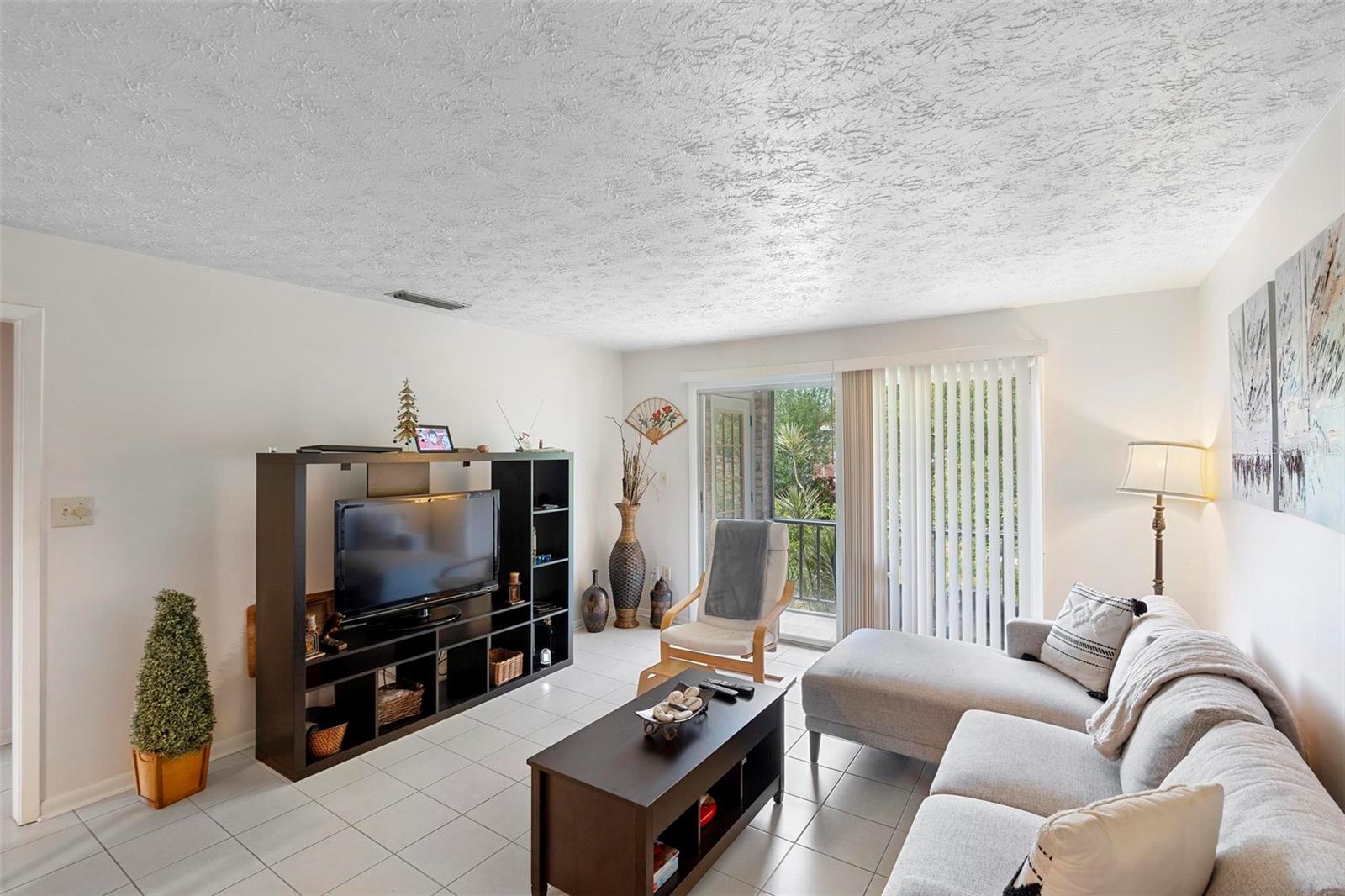 4376 LAKE UNDERHILL RD #C, ORLANDO, FL — photo 3