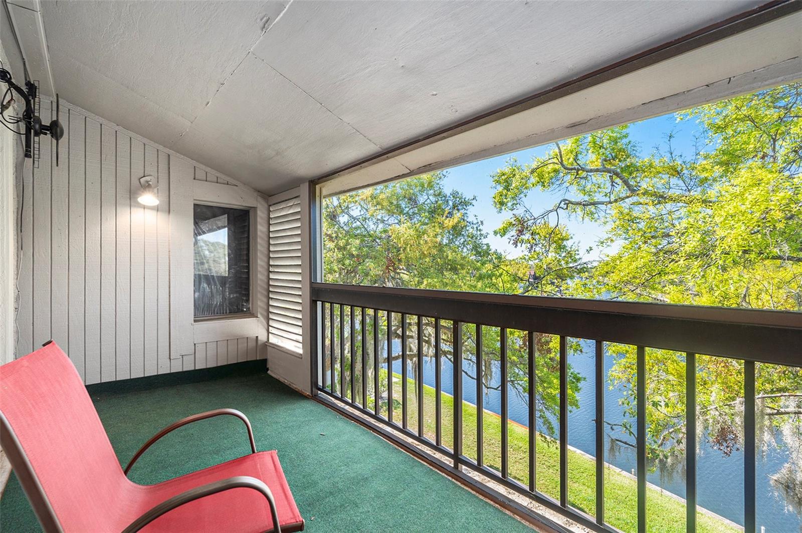 6311 NEWTOWN CIR #11B2, TAMPA, FL — photo 24