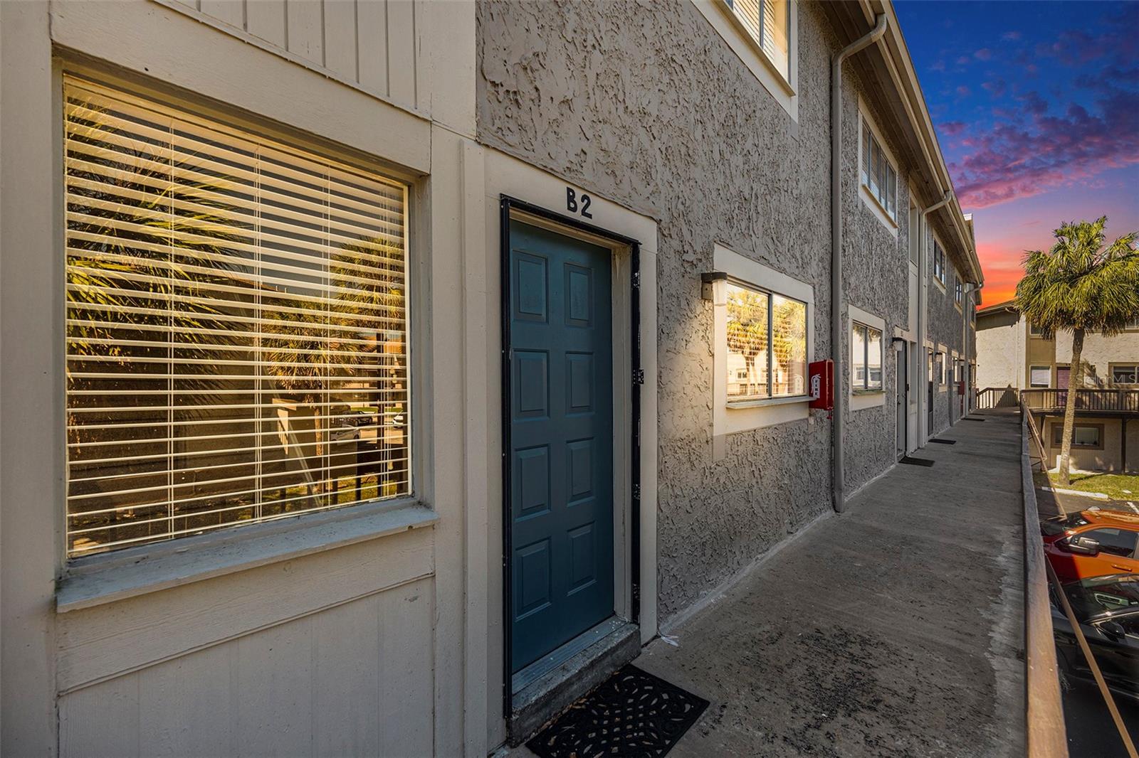 6311 NEWTOWN CIR #11B2, TAMPA, FL — photo 4