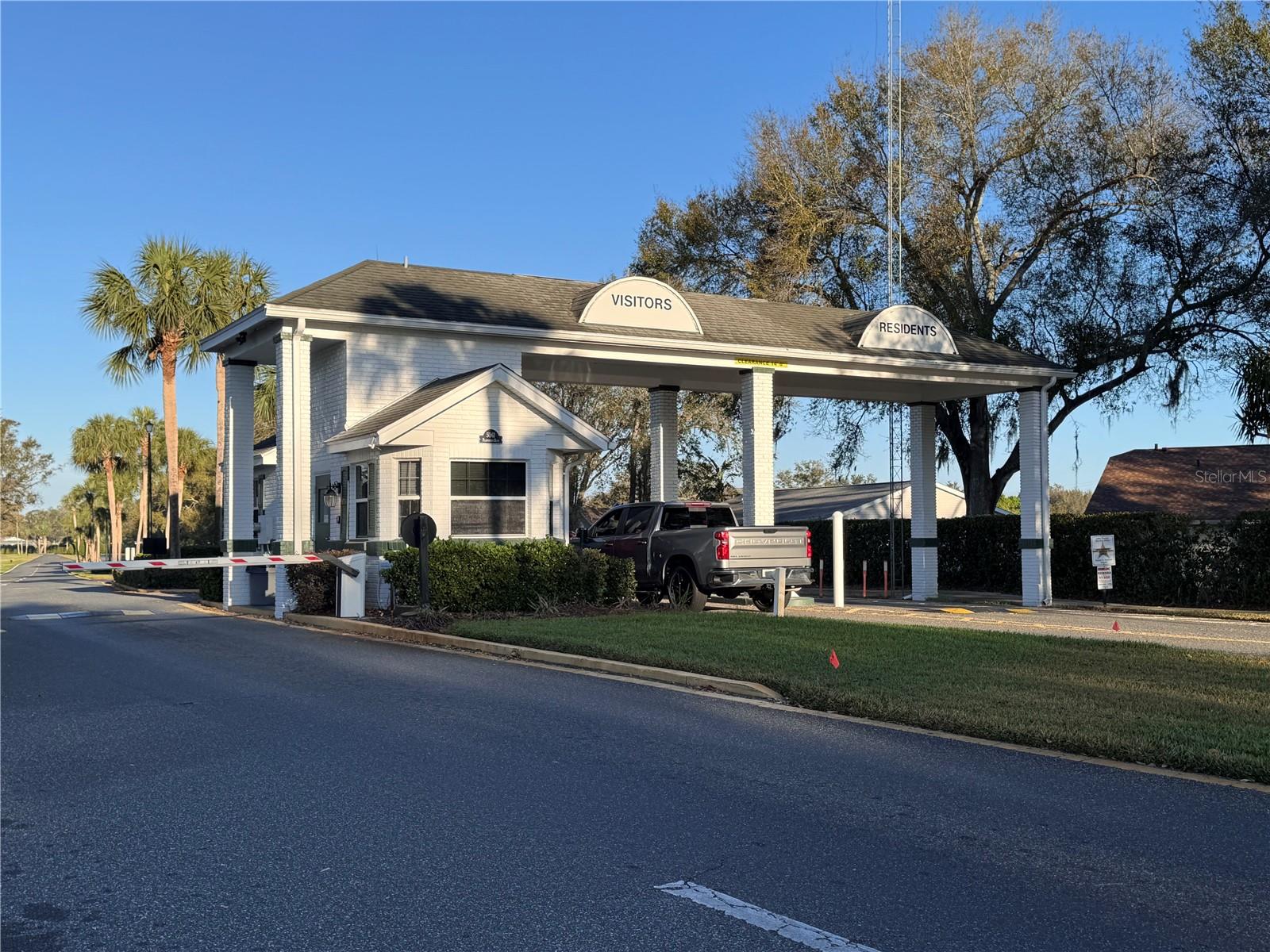 25527 OAK ALY, LEESBURG, FL — photo 114