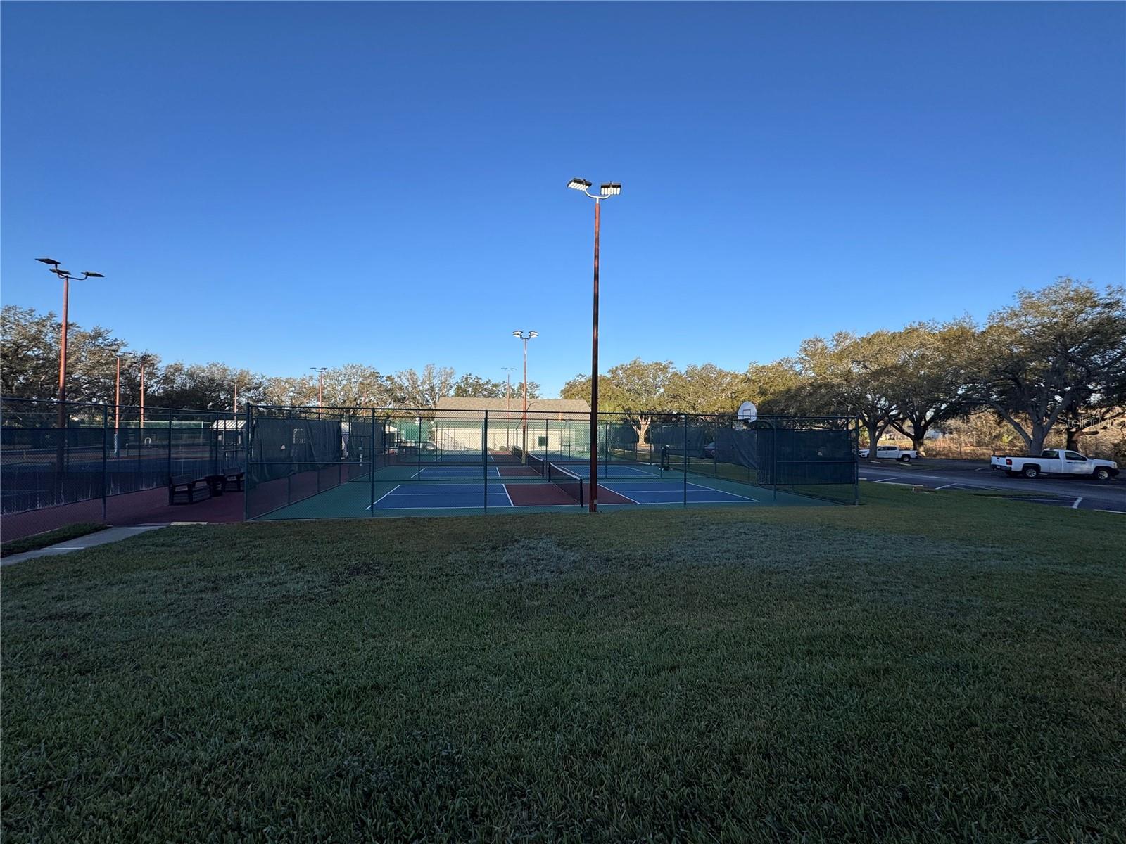 25527 OAK ALY, LEESBURG, FL — photo 159