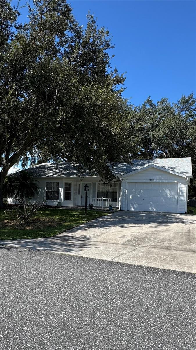 25527 OAK ALY, LEESBURG, FL — photo 16