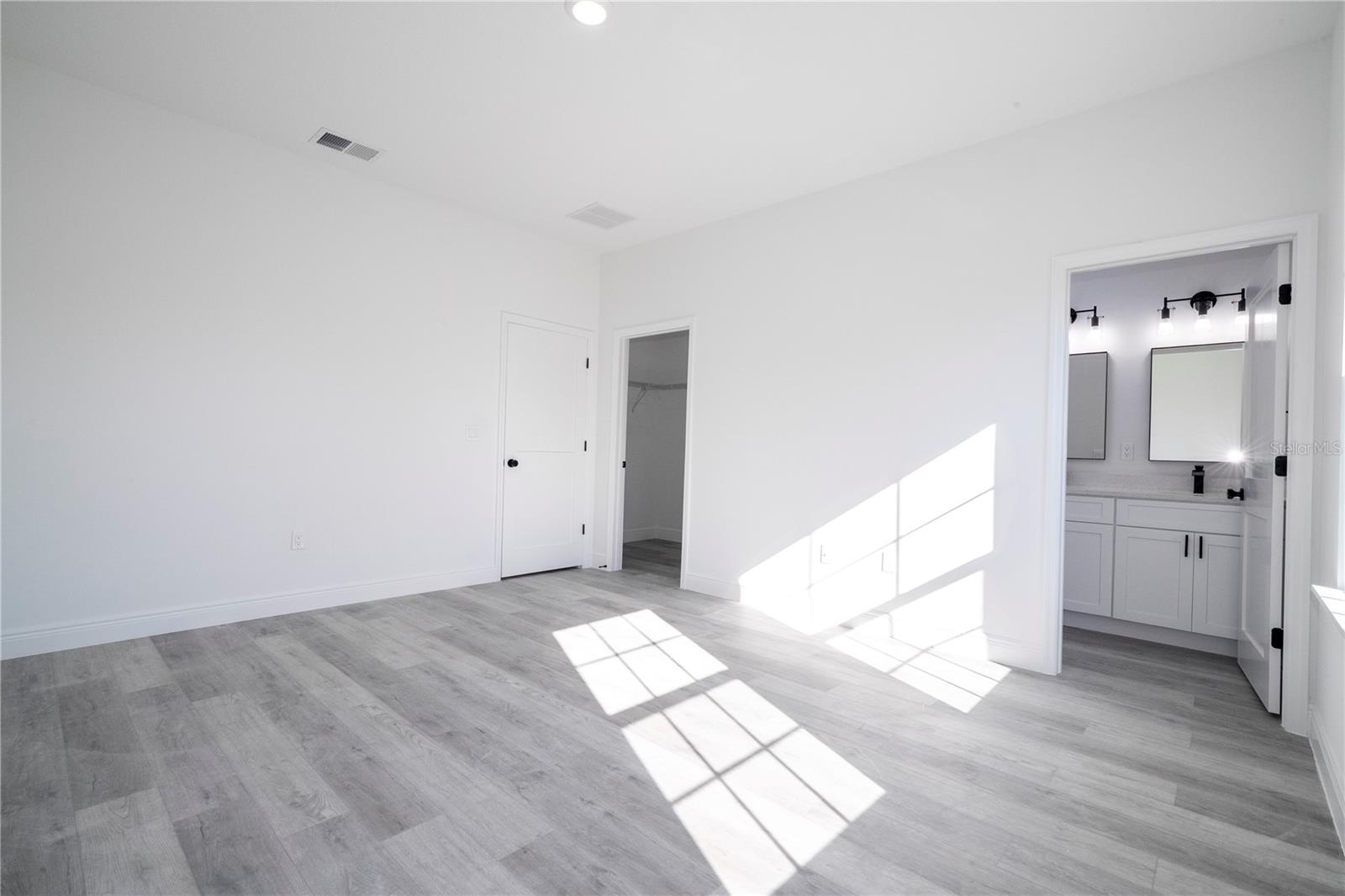 15499 SW 48TH AVE, OCALA, FL — photo 24