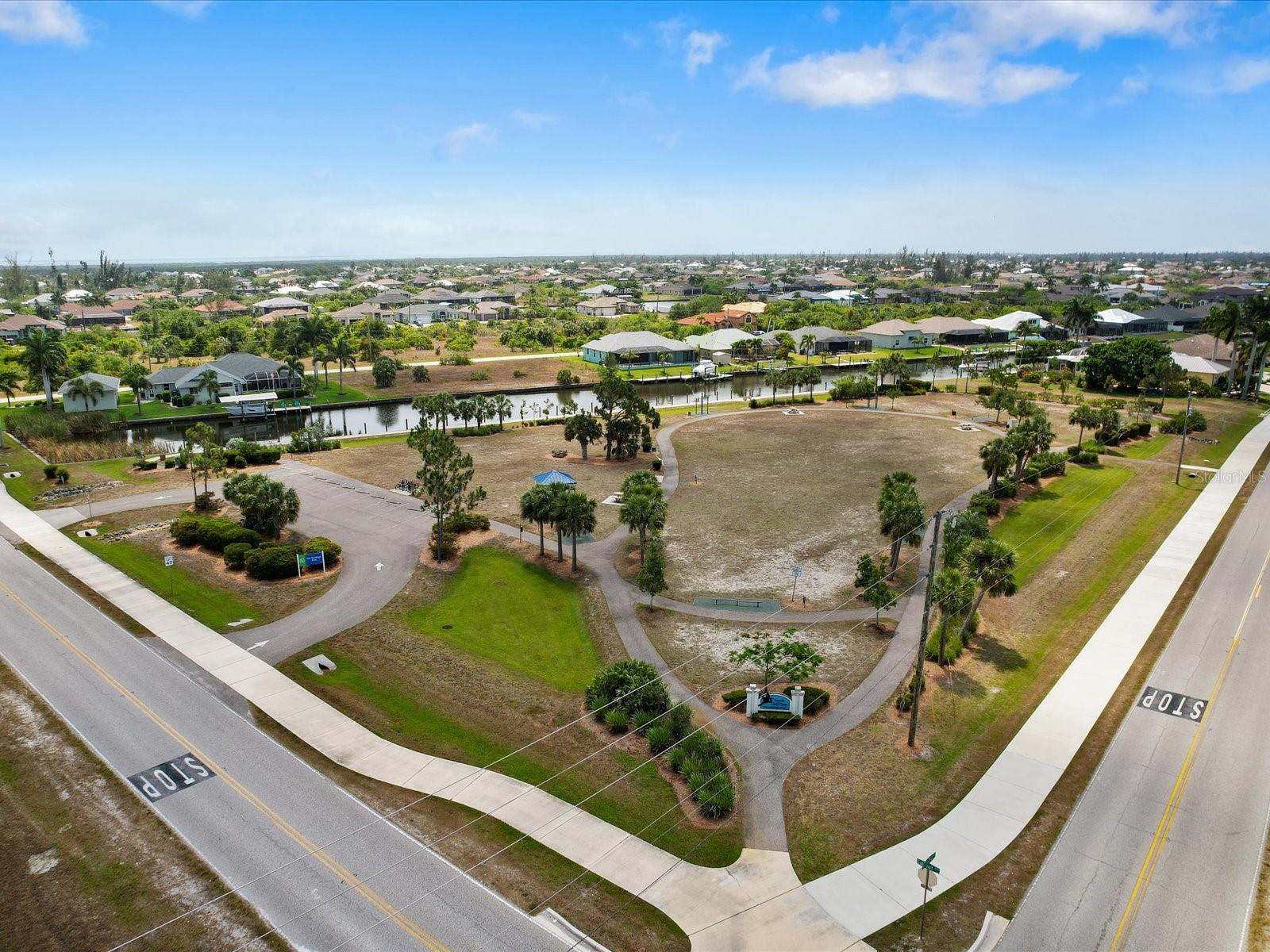 14049 MONSERRATE LN, PORT CHARLOTTE, FL — photo 17
