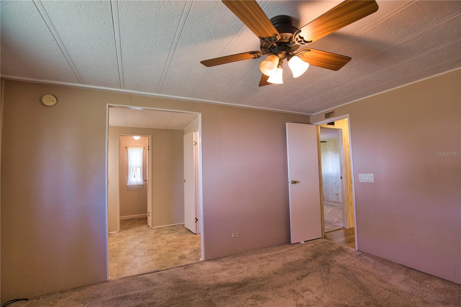 670 EL TANGO, NORTH PORT, FL — photo 32