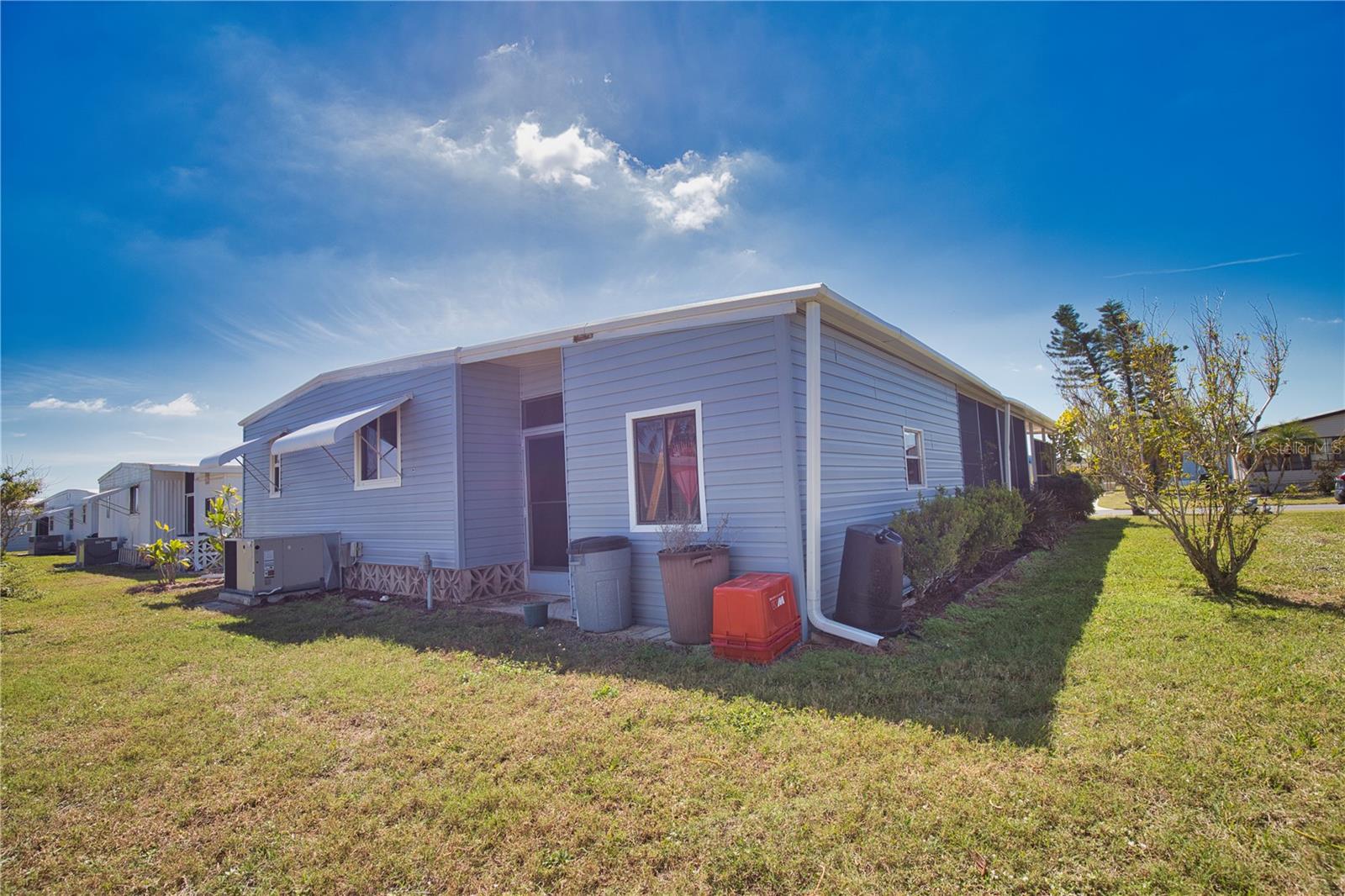 670 EL TANGO, NORTH PORT, FL — photo 39