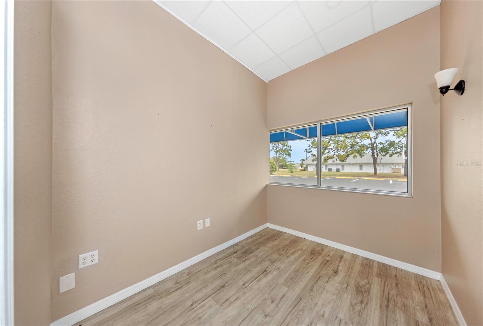 655 N INDIANA AVE, ENGLEWOOD, FL — photo 34