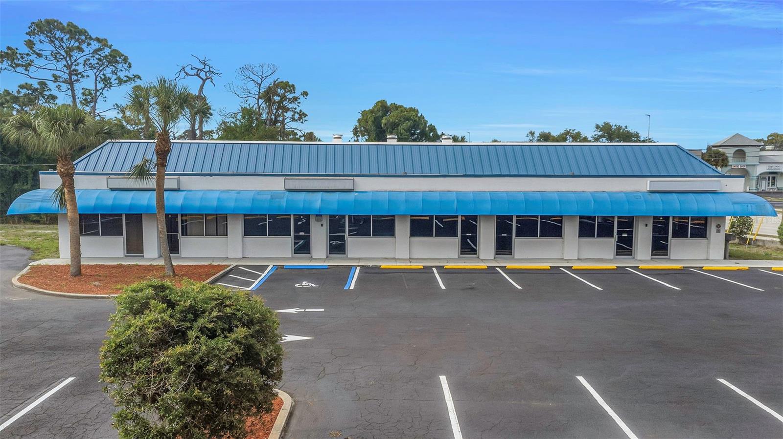 655 N INDIANA AVE, ENGLEWOOD, FL — photo 80