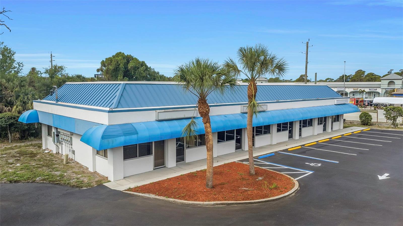 655 N INDIANA AVE, ENGLEWOOD, FL — photo 81