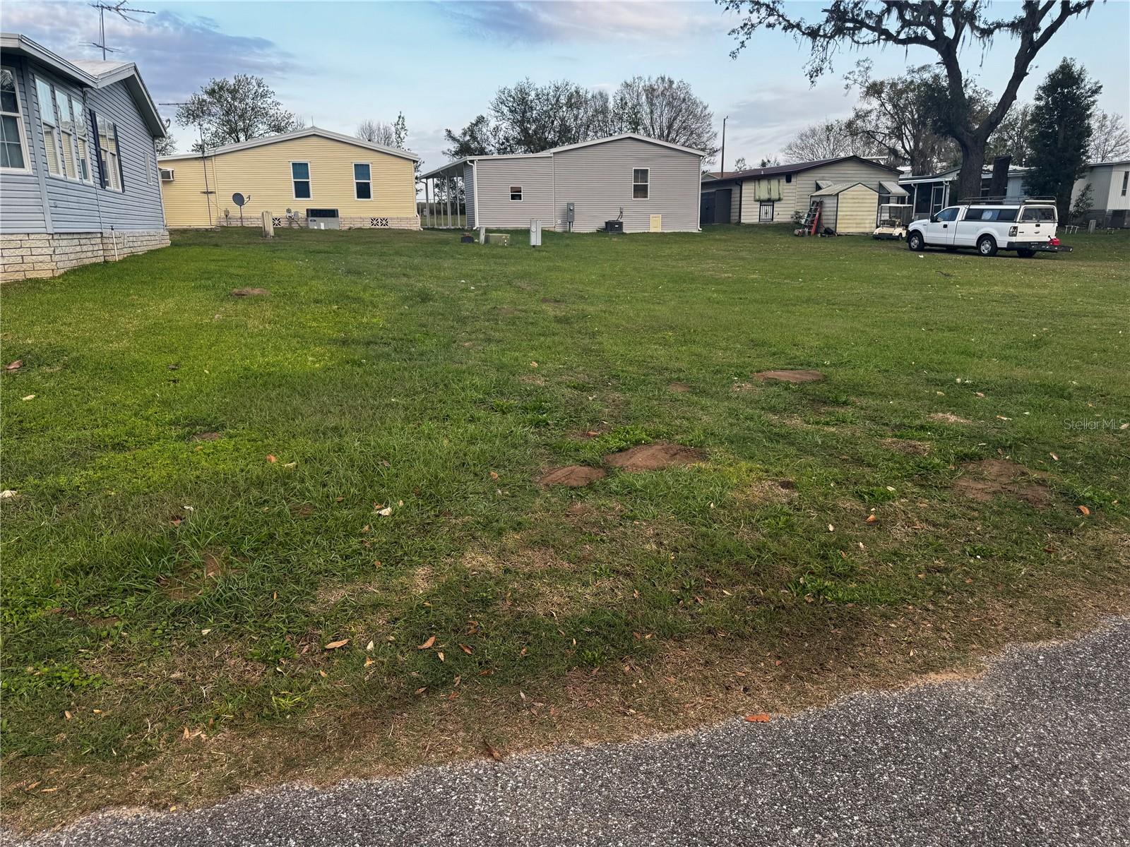10028 WELLINGTON AVE, DADE CITY, FL