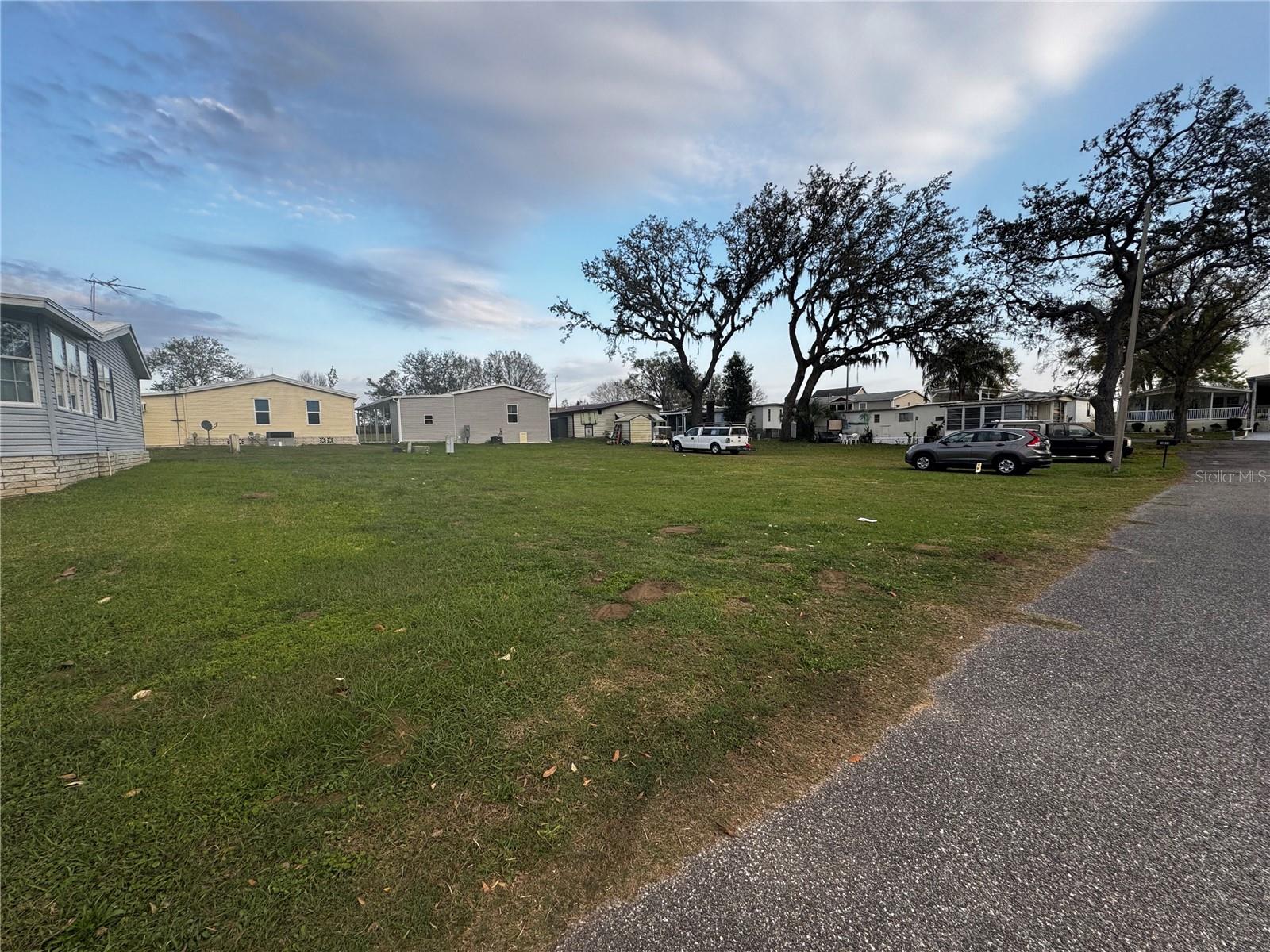 10024 WELLINGTON AVE, DADE CITY, FL