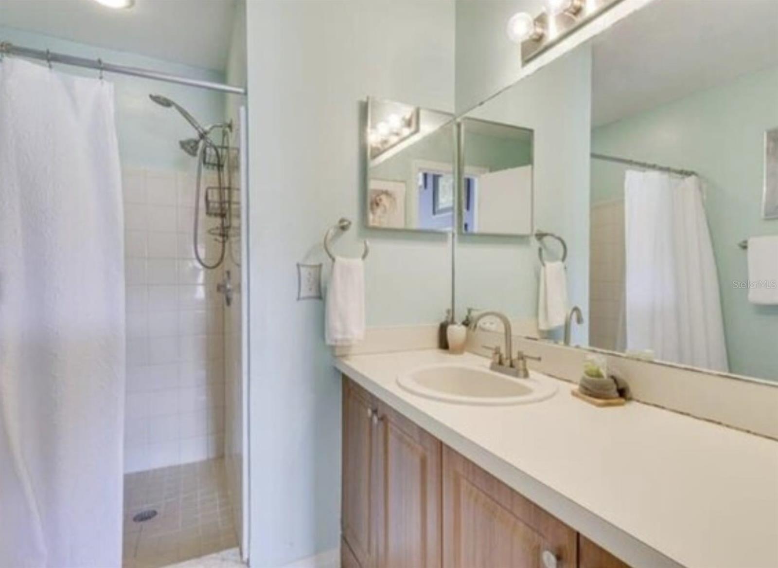 5004 LAGUNA BAY CIR #54, KISSIMMEE, FL — photo 11