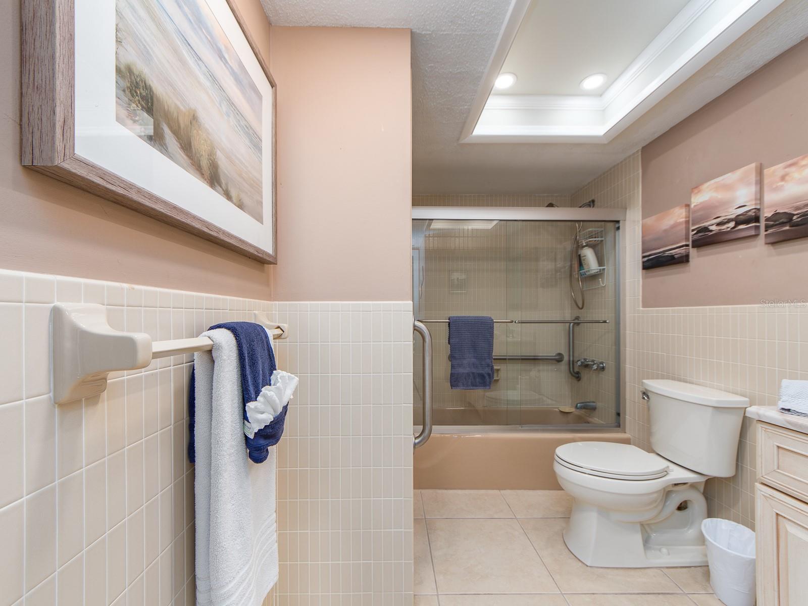 675 S GULFVIEW BLVD #902, CLEARWATER BEACH, FL — photo 24