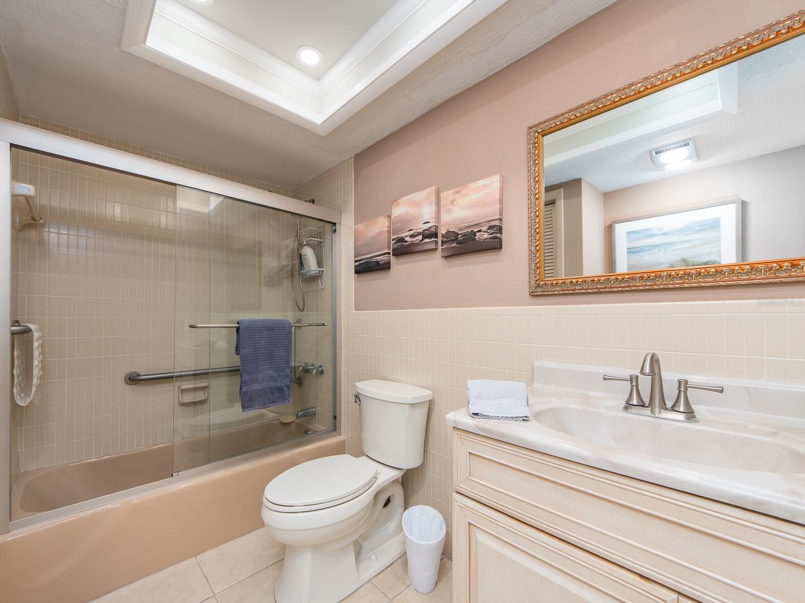 675 S GULFVIEW BLVD #902, CLEARWATER BEACH, FL — photo 25