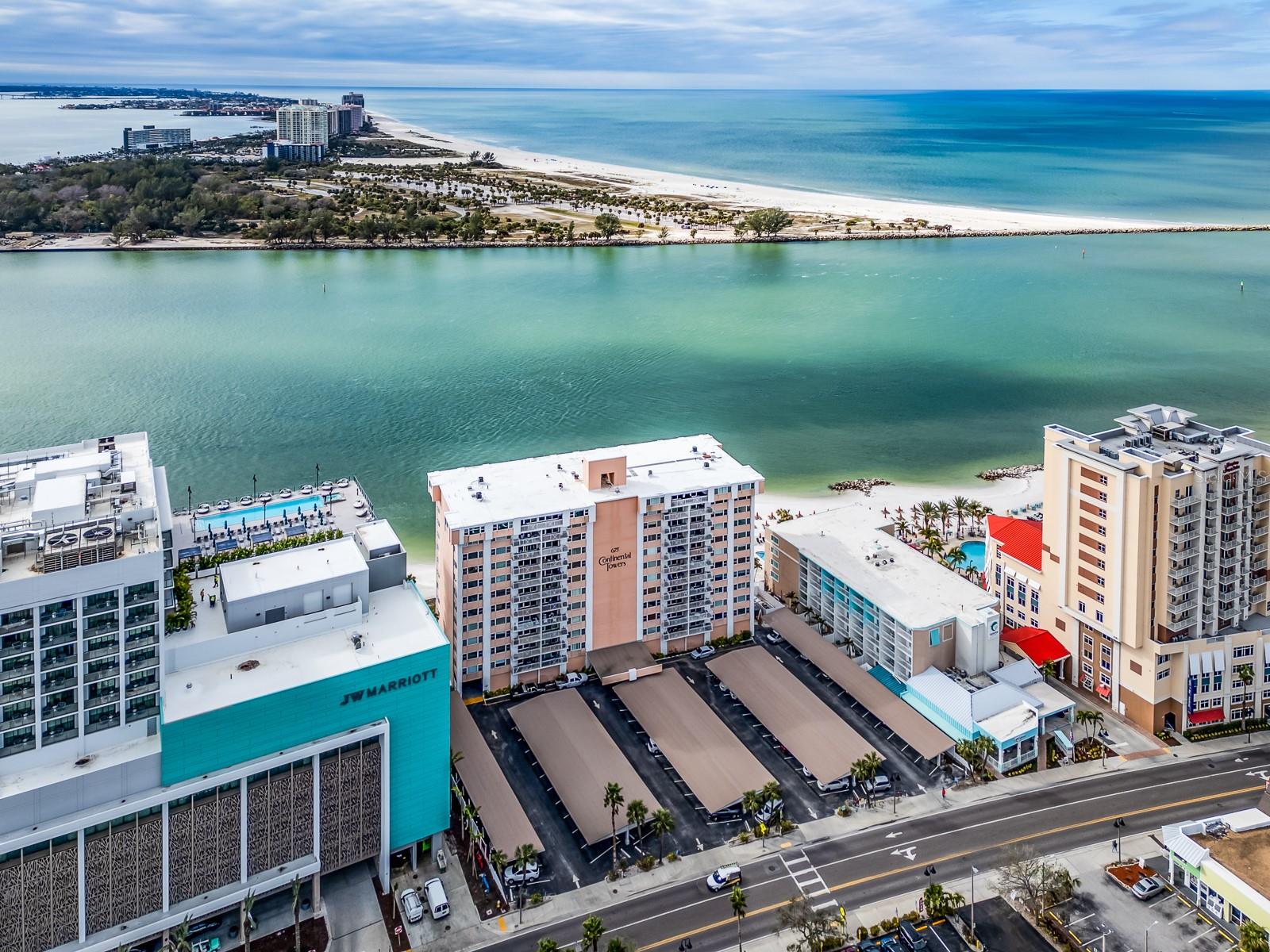 675 S GULFVIEW BLVD #902, CLEARWATER BEACH, FL — photo 36