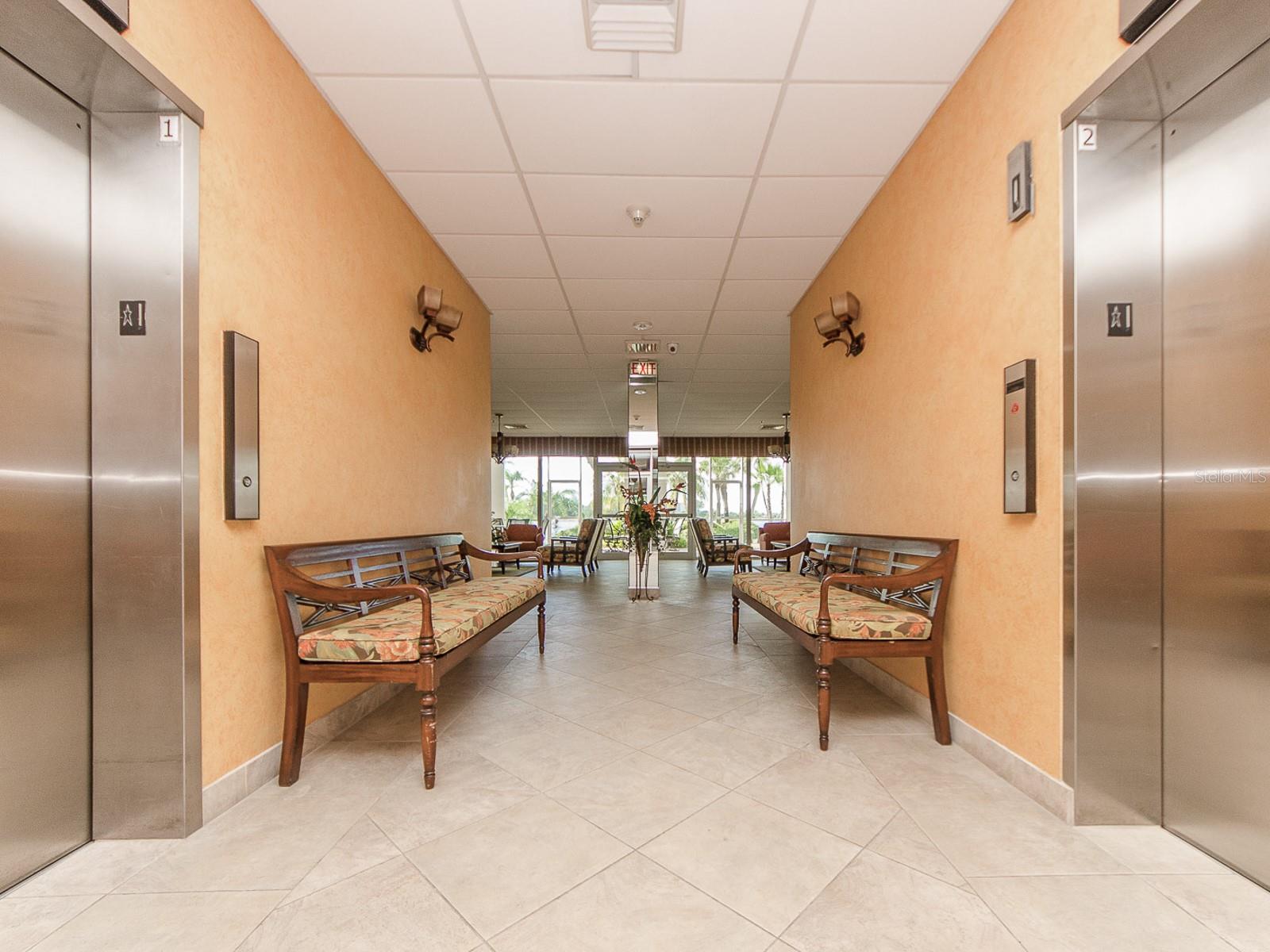 675 S GULFVIEW BLVD #902, CLEARWATER BEACH, FL — photo 39