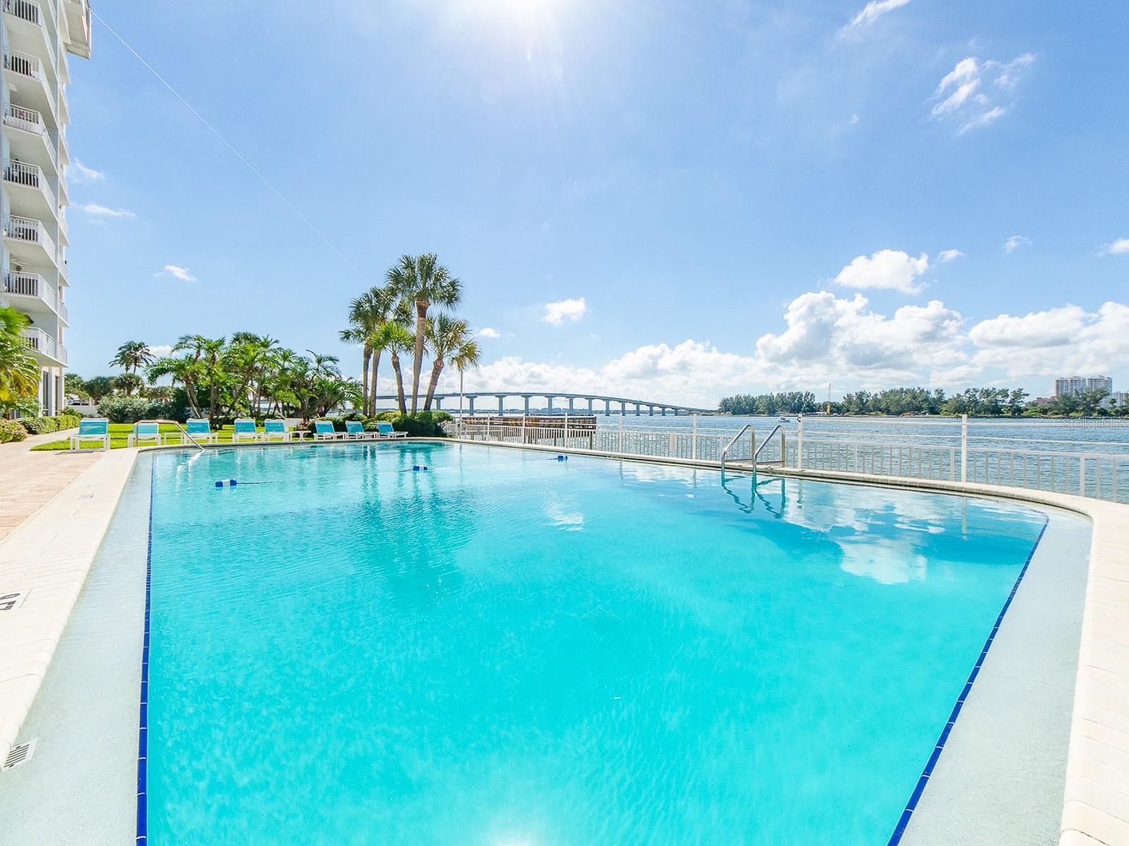 675 S GULFVIEW BLVD #902, CLEARWATER BEACH, FL — photo 45