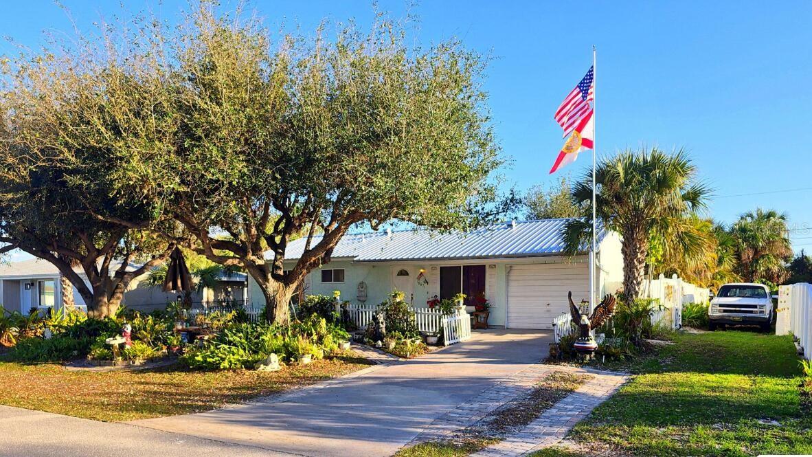 18671 KERRVILLE CIR, PORT CHARLOTTE, FL
