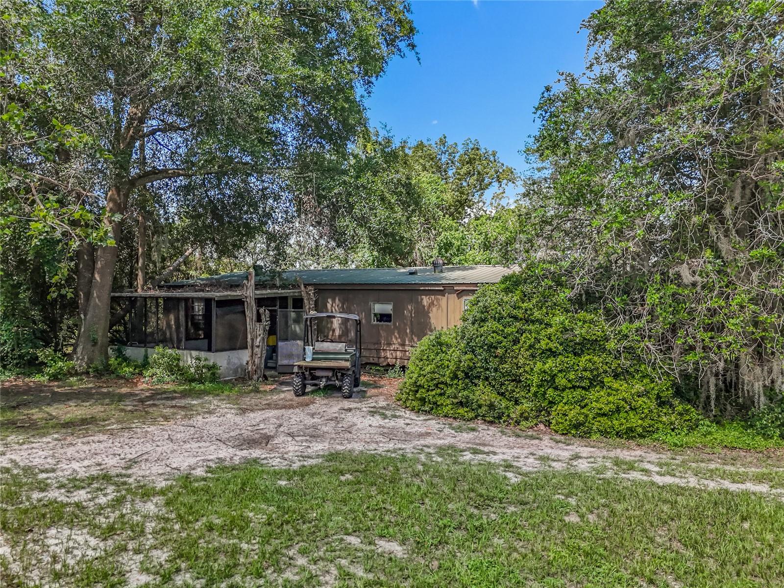 41204 EMERALDA ISLAND RD, LEESBURG, FL — photo 98