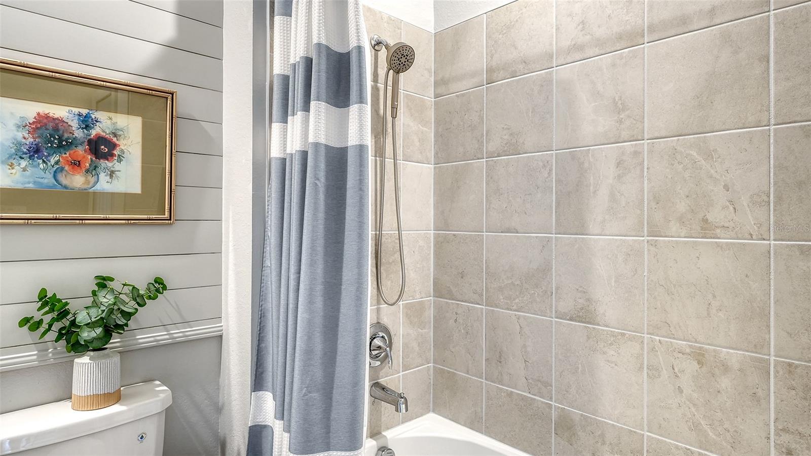 17645 BOROCAY CT #201, VENICE, FL — photo 33