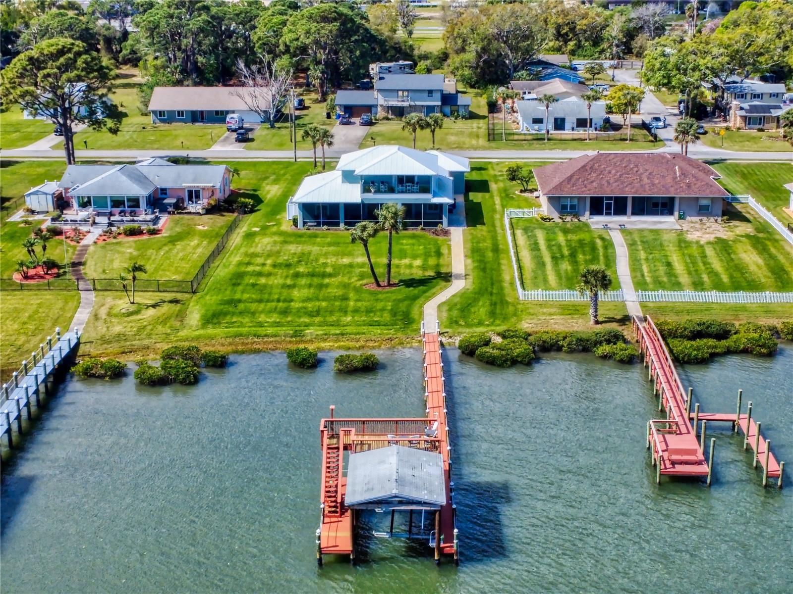 2019 S RIVERSIDE, EDGEWATER, FL — photo 2