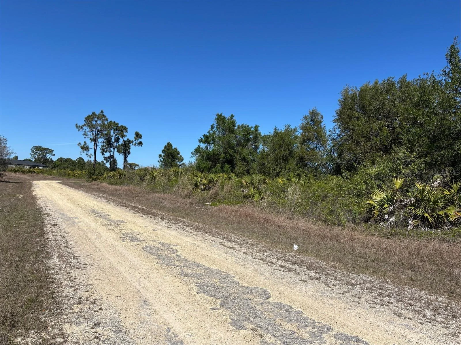 413 & 415 FERNWOOD AVE S, LEHIGH ACRES, FL — photo 2