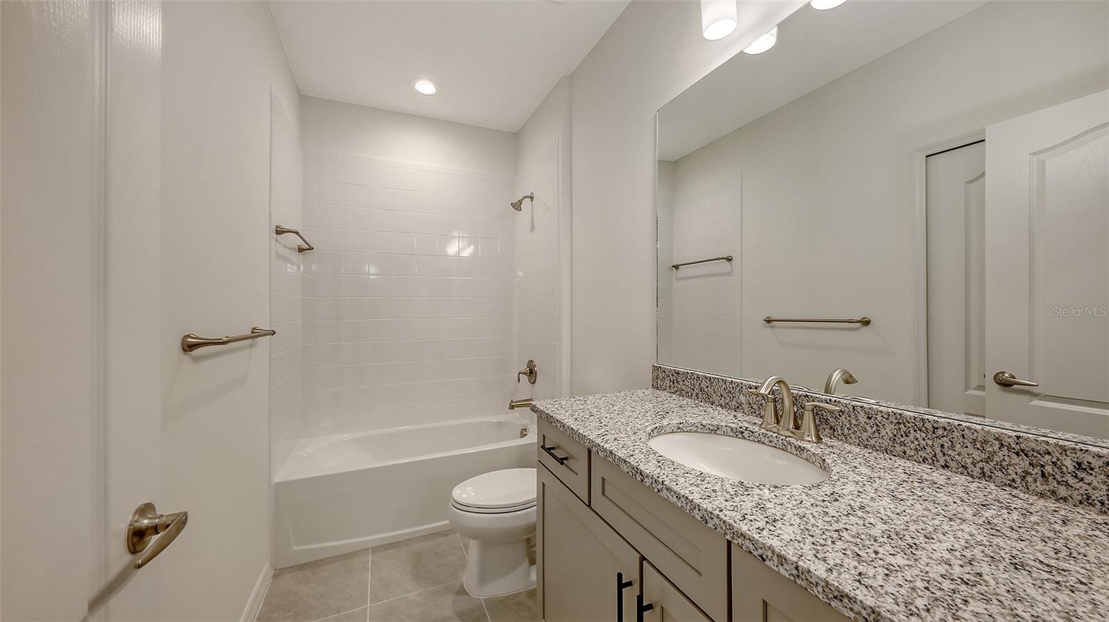 2360 WASHINGTON PALM CT, BRADENTON, FL — photo 41