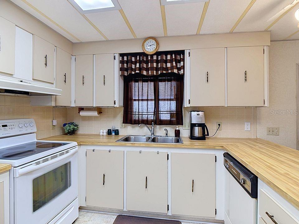1007 FOREST LAKE DR, LAKELAND, FL — photo 7