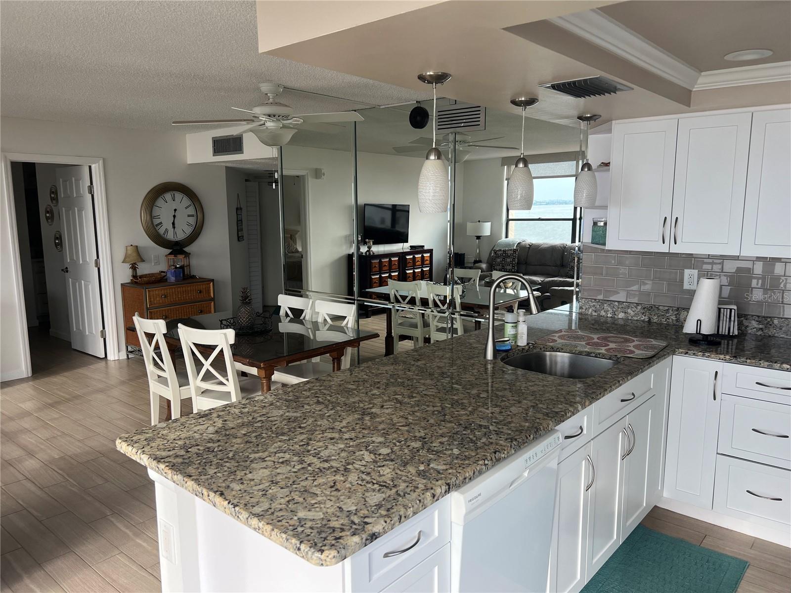 6177 SUN BLVD #606, ST PETERSBURG, FL — photo 15