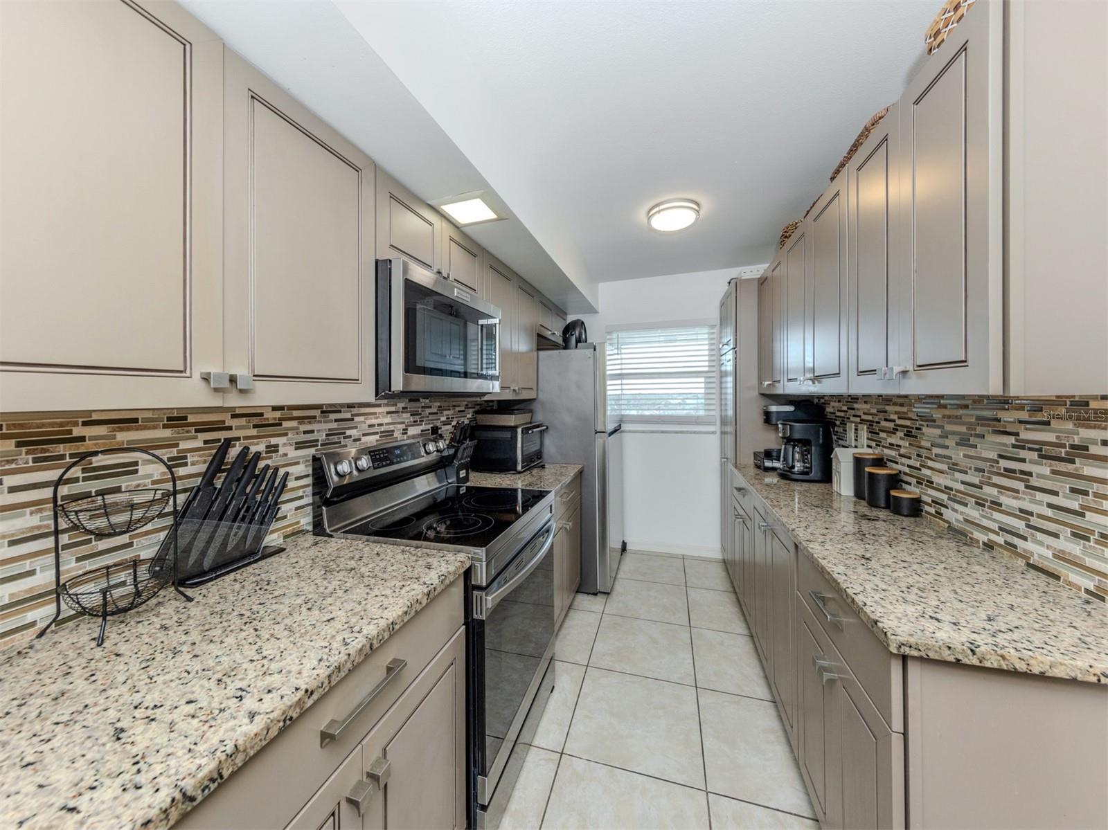 950 TARPON CENTER DR #506, VENICE, FL — photo 14