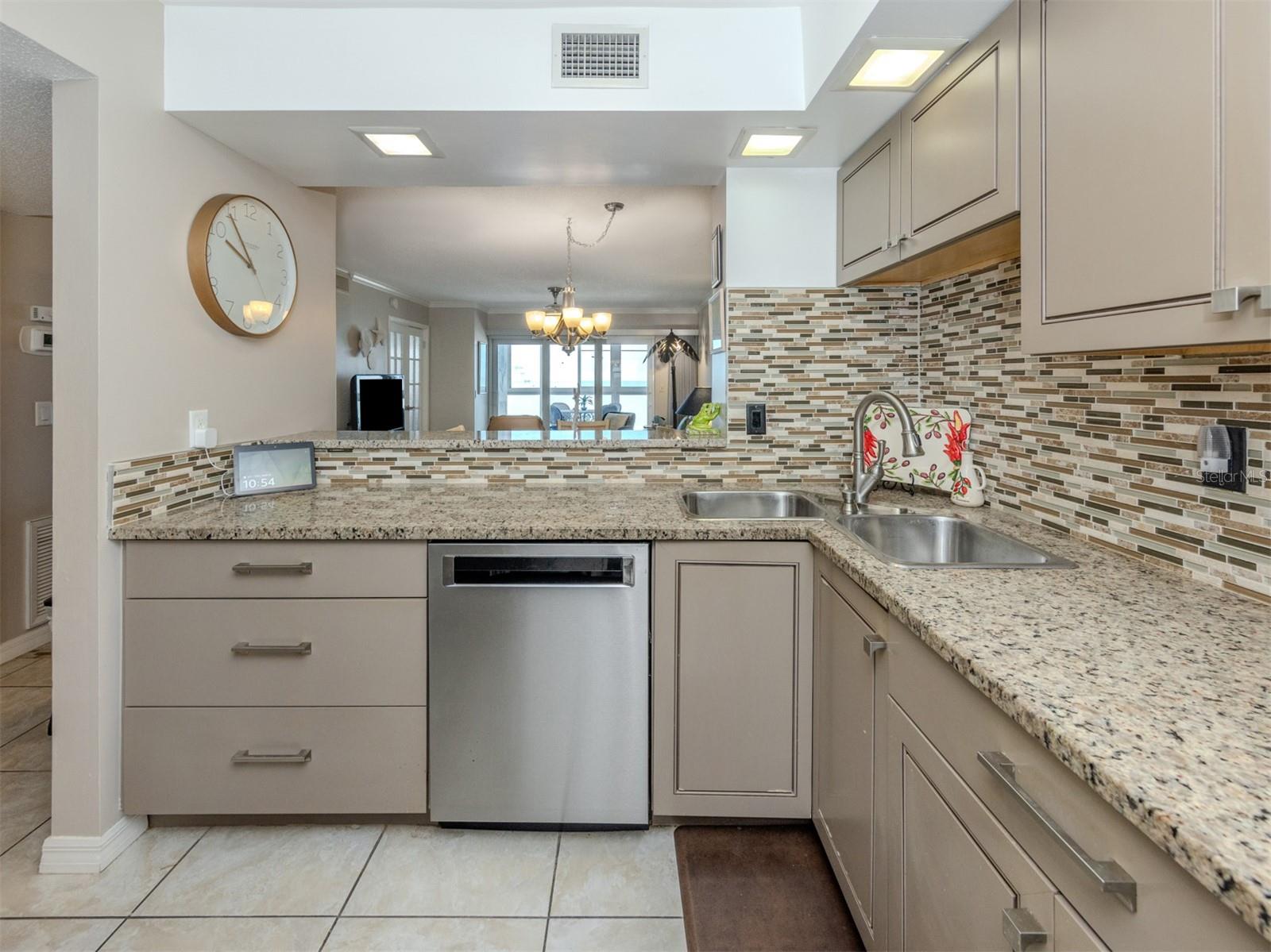 950 TARPON CENTER DR #506, VENICE, FL — photo 16