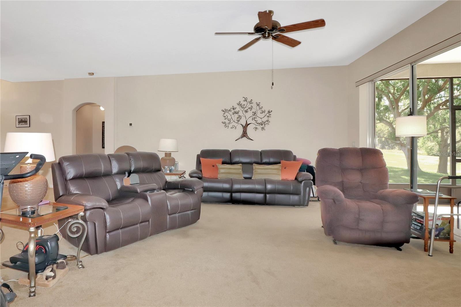 20751 QUEEN ALEXANDRA DR, LEESBURG, FL — photo 12