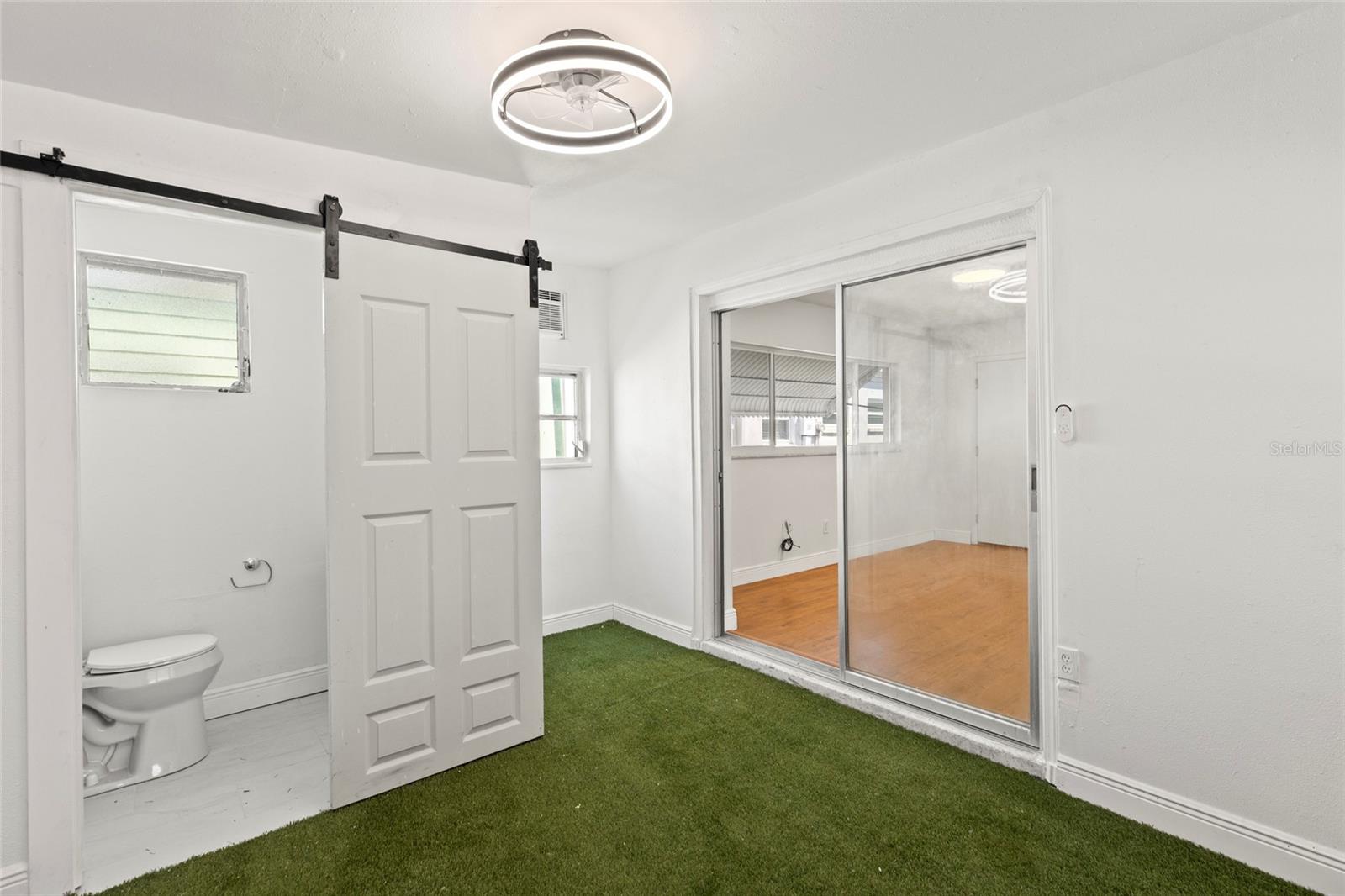 250 NW ROSERY RD #314, LARGO, FL — photo 14