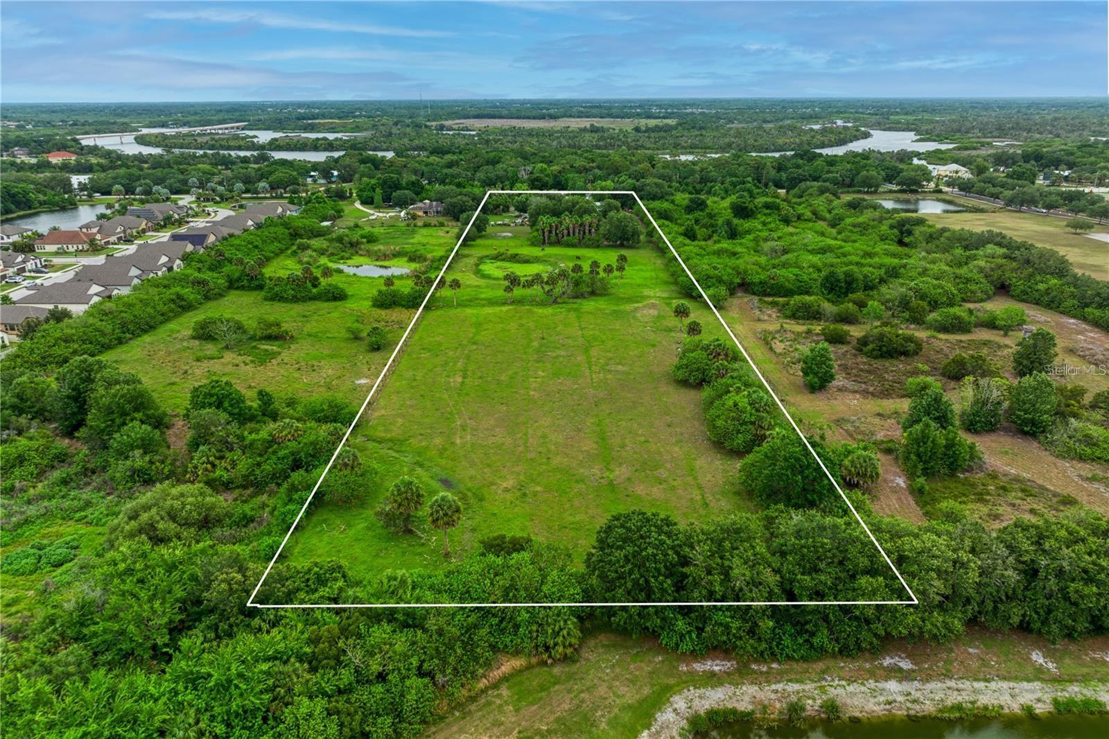 11920 UPPER MANATEE RIVER RD, BRADENTON, FL