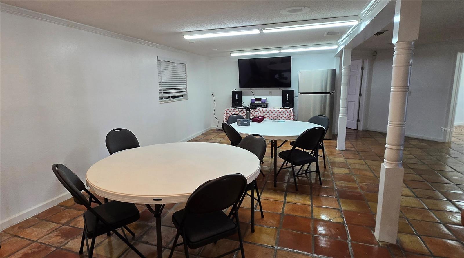 8814 ROCKY CREEK DR, TAMPA, FL — photo 3