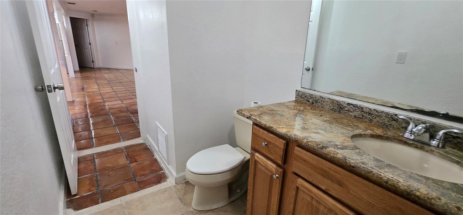 8814 ROCKY CREEK DR, TAMPA, FL — photo 5